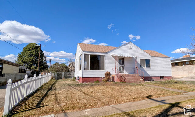 Property Photo: 461 E 600 N UT 84501