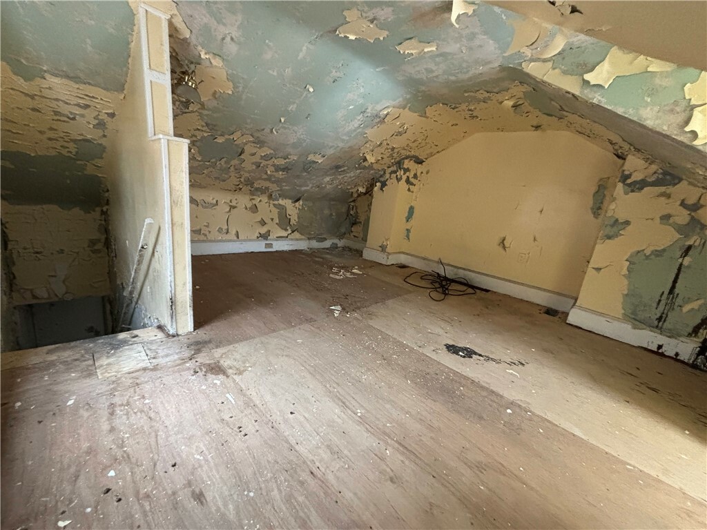 Property Photo: 1266 High St PA 15212