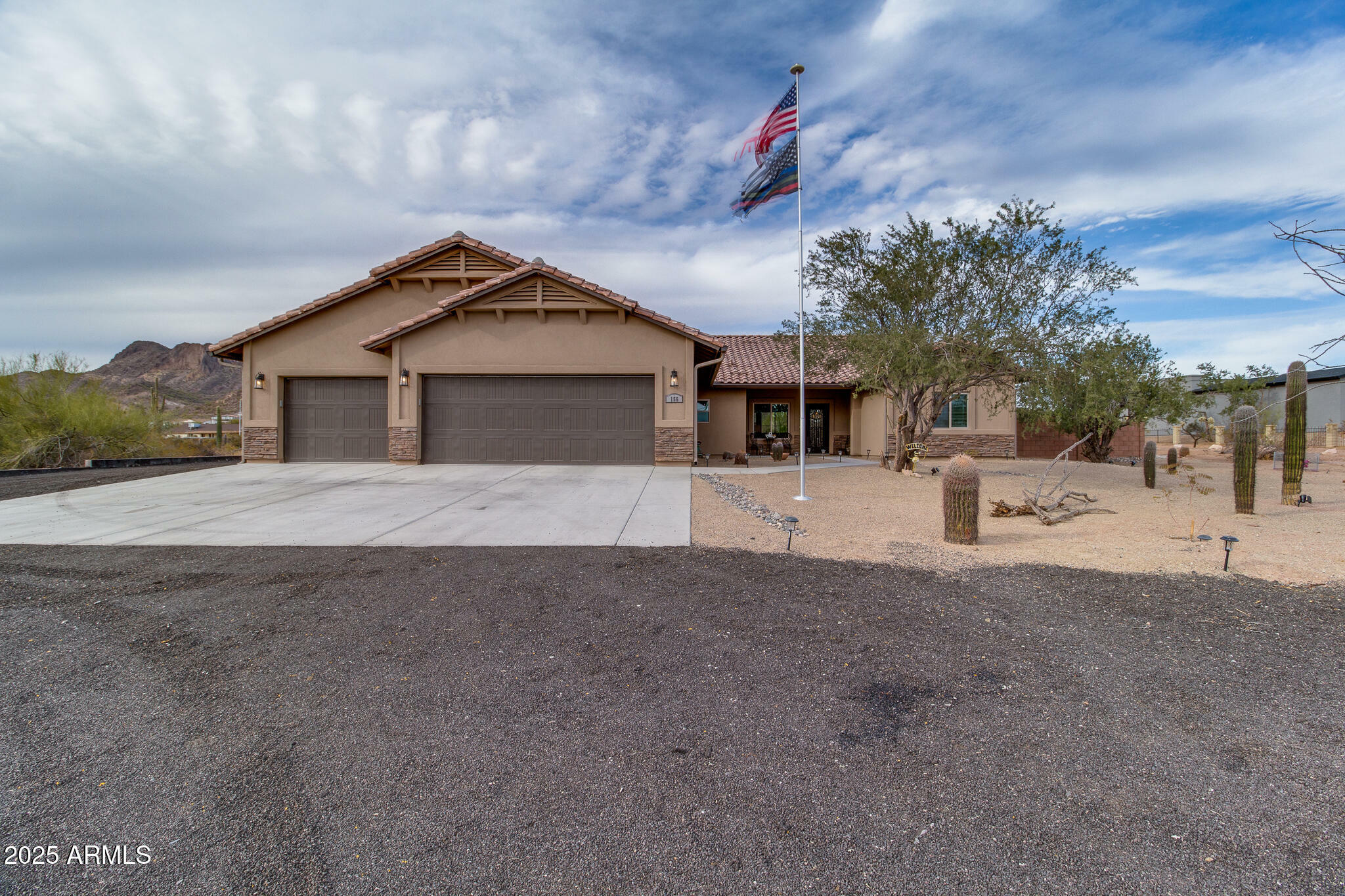 156 E Frontier Street  Apache Junction AZ 85119 photo