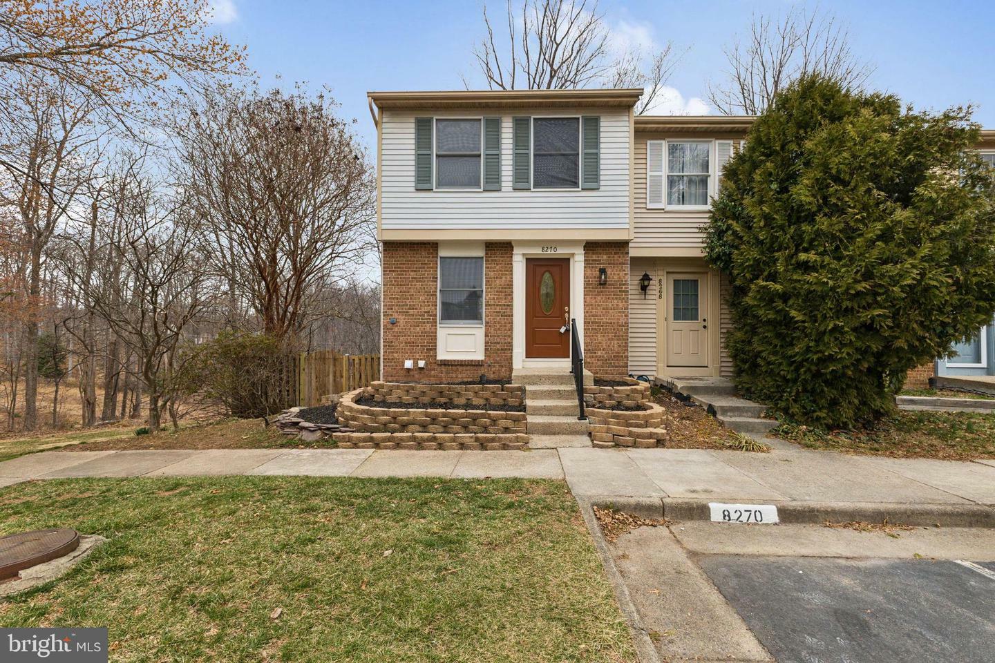 Property Photo: 8270 Crestmont Circle VA 22153