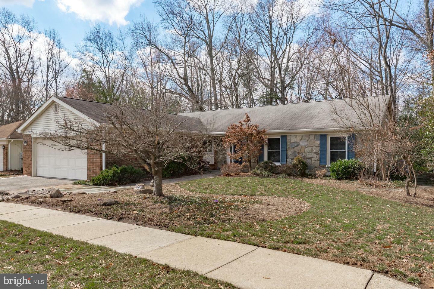 Property Photo:  964 Shadewater Way  MD 21401 