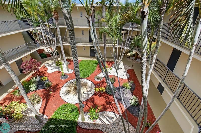 5370 Las Verdes Cr 319  Delray Beach FL 33484 photo