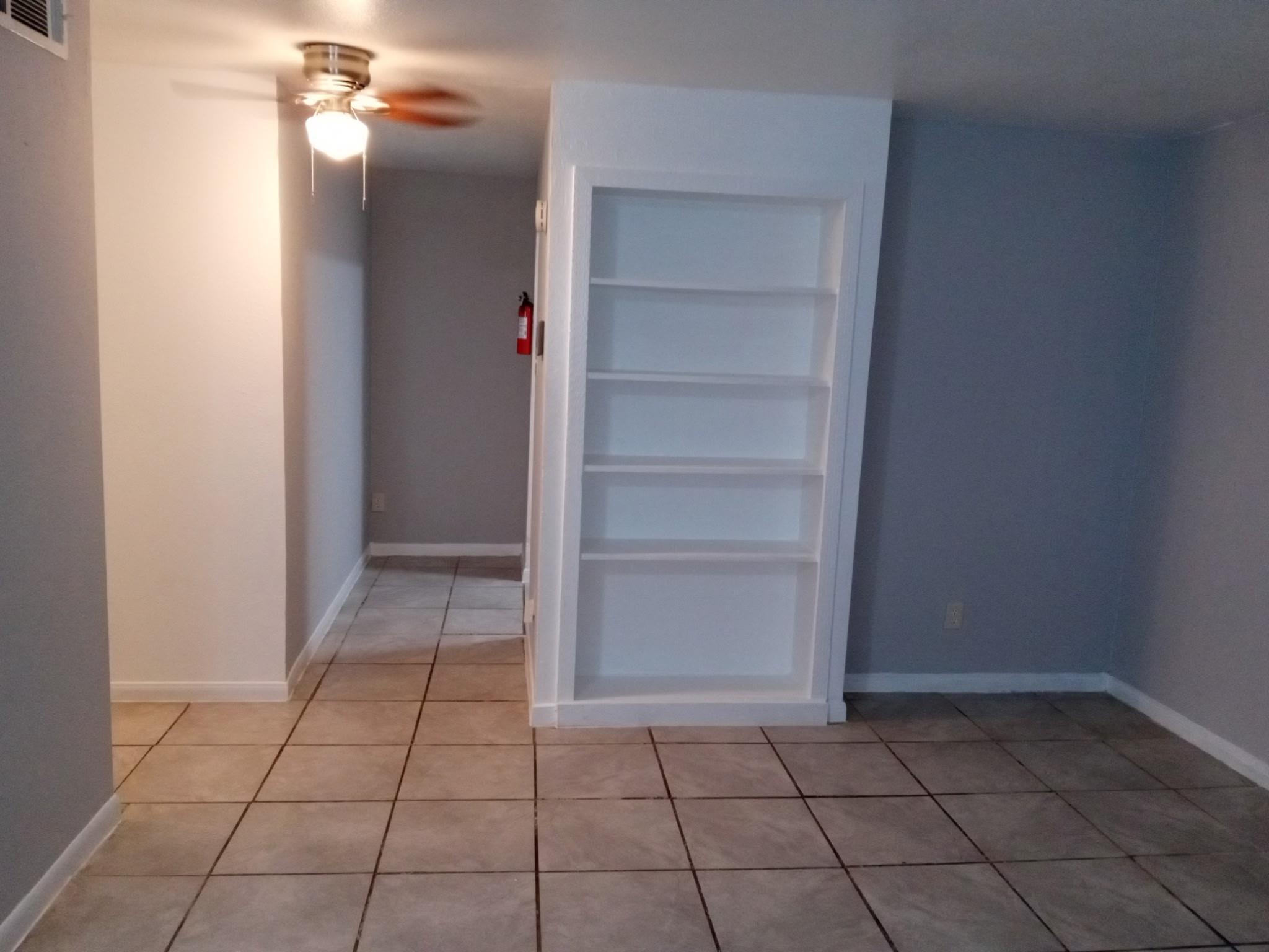 Property Photo: 5625 Antoine Drive 413 TX 77091