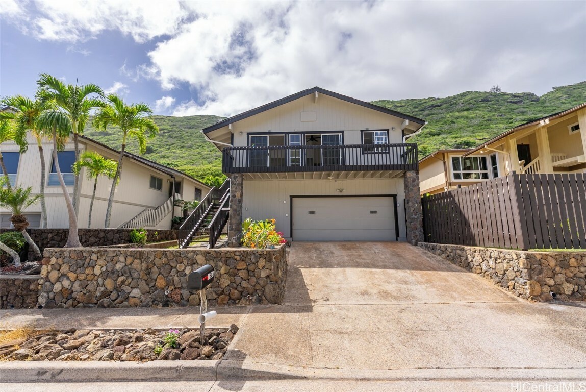 1305 Lunalilo Home Road  Honolulu HI 96825 photo