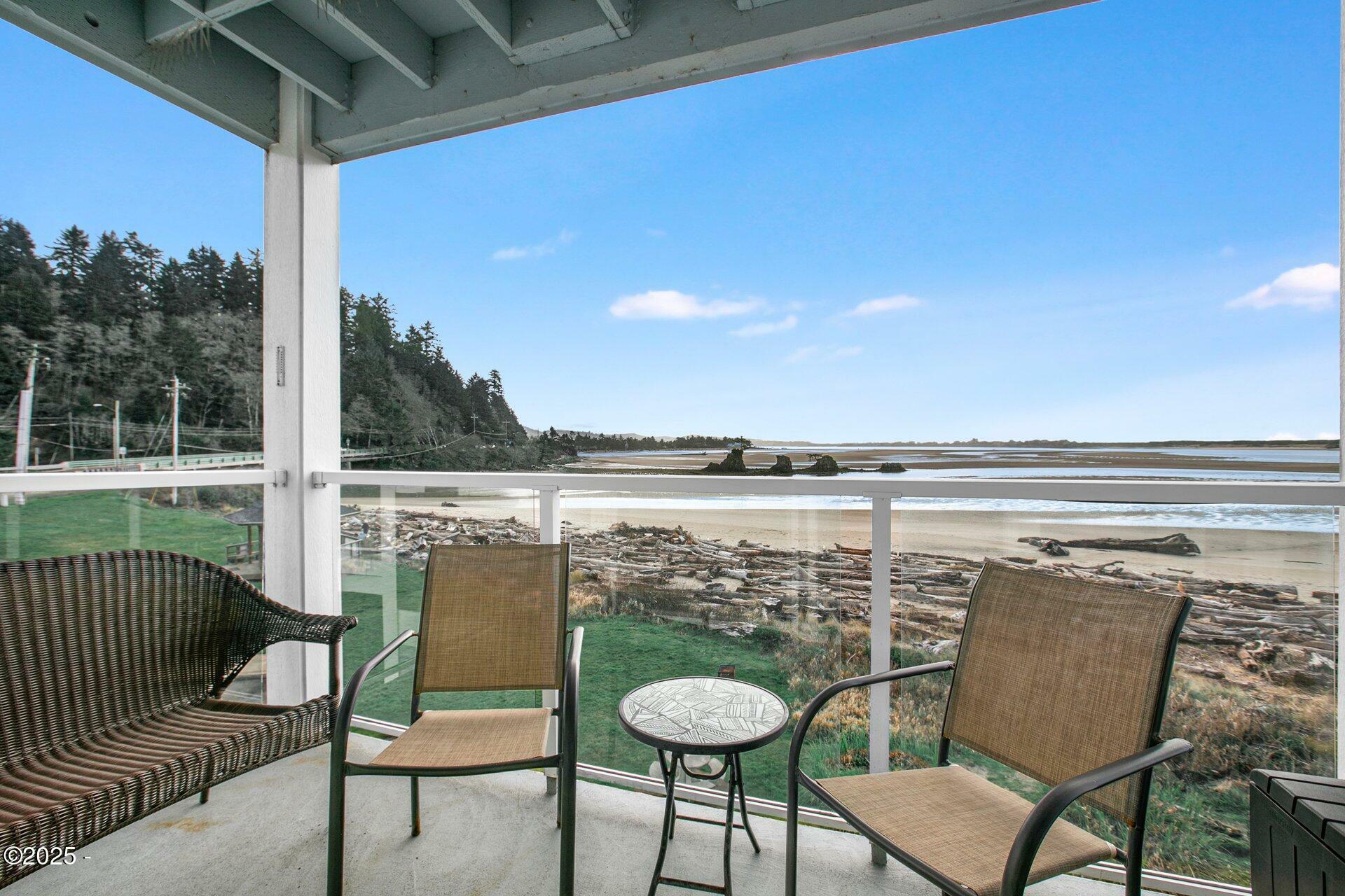Property Photo: 5201 SW Hwy 101 #307 OR 97367