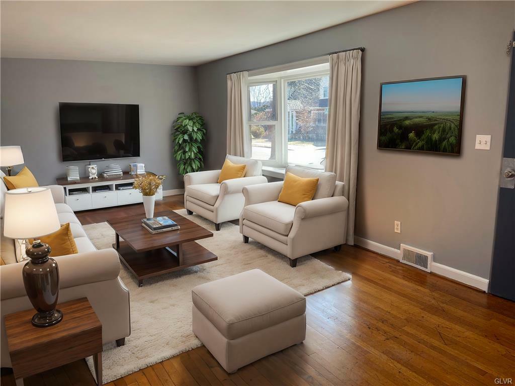 Property Photo: 1906 Lincoln Street PA 18017
