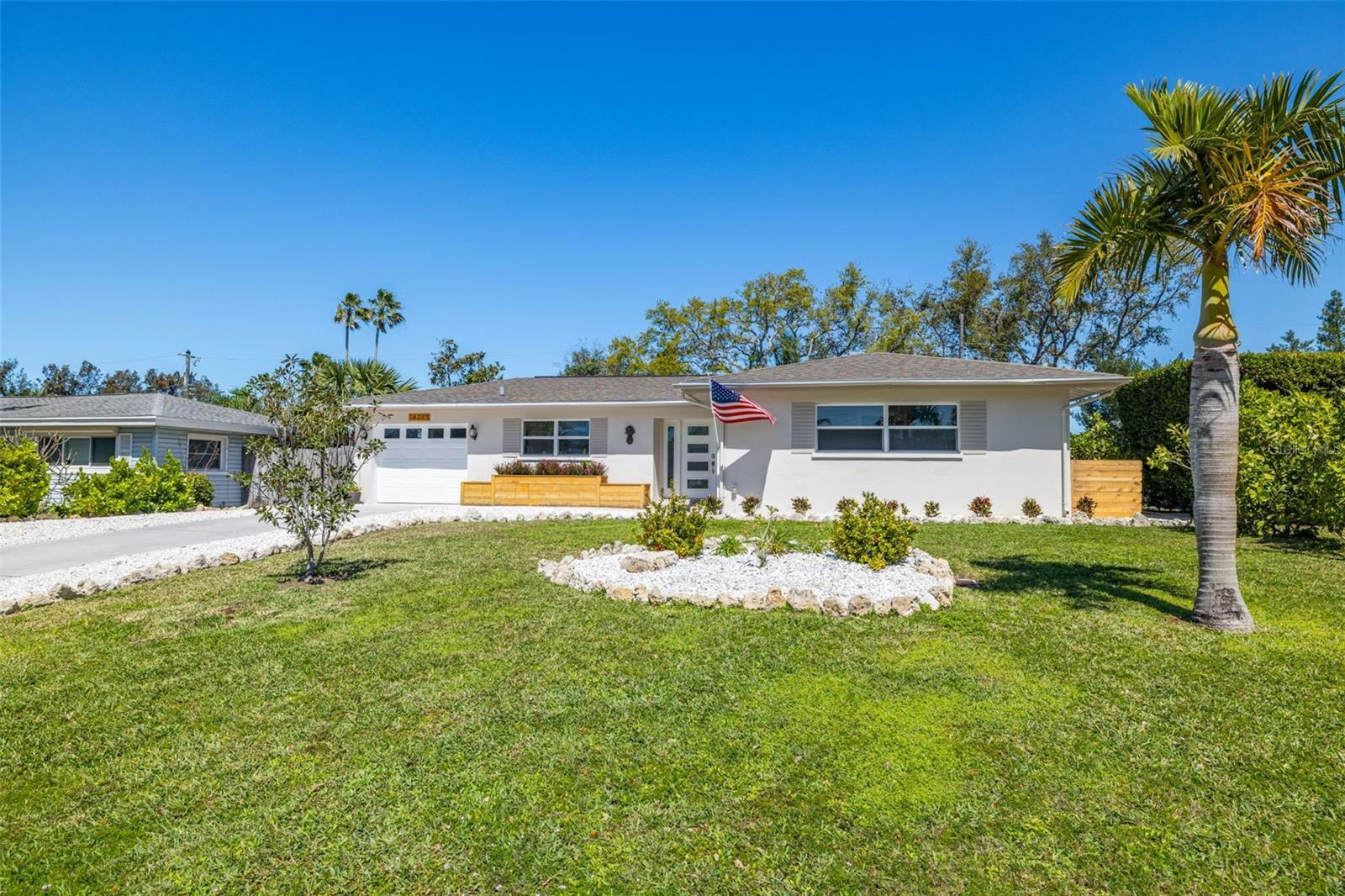 Property Photo: 14265 Page Avenue FL 33774