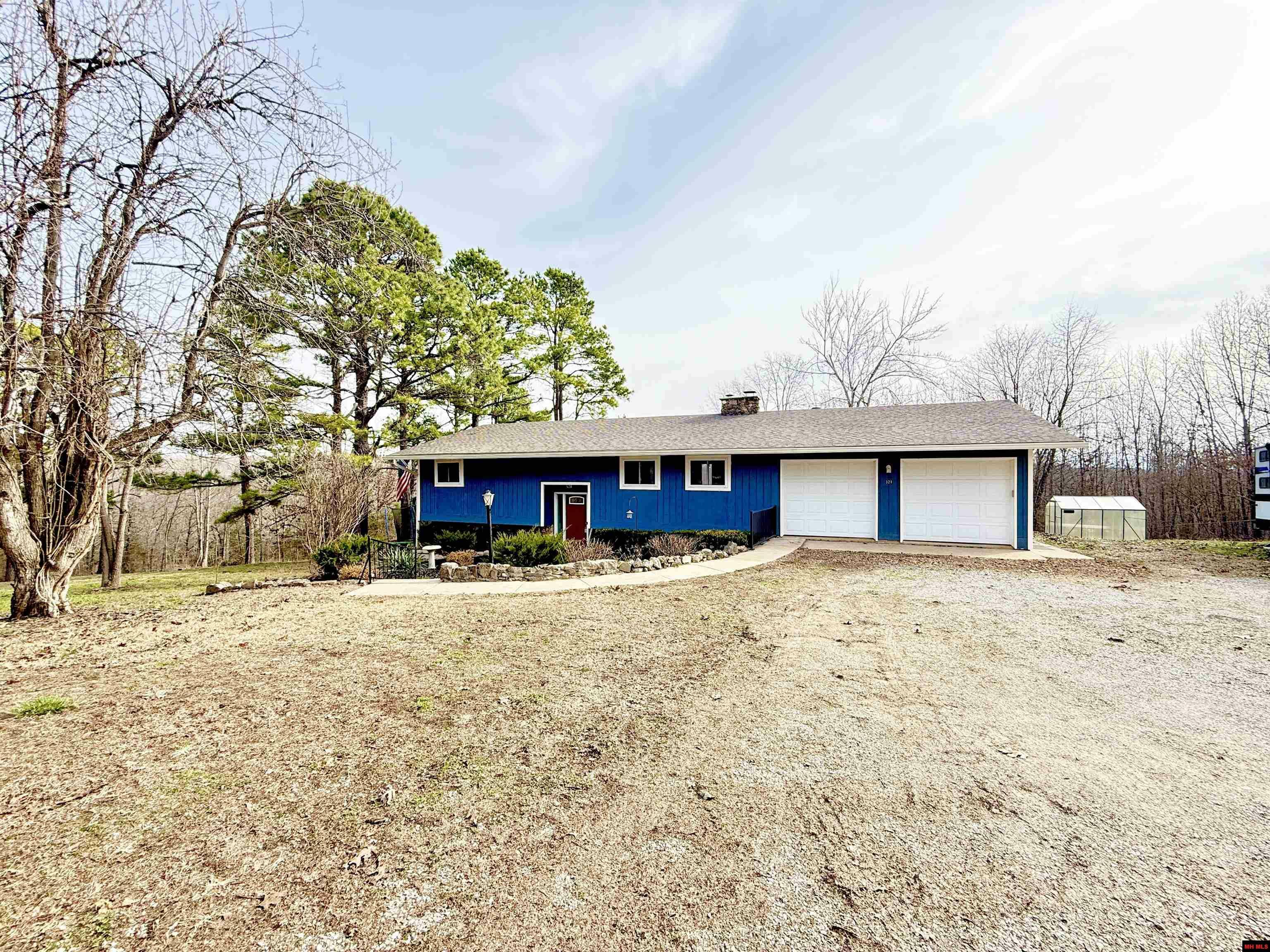 Property Photo:  321 Cr 176  AR 72653 