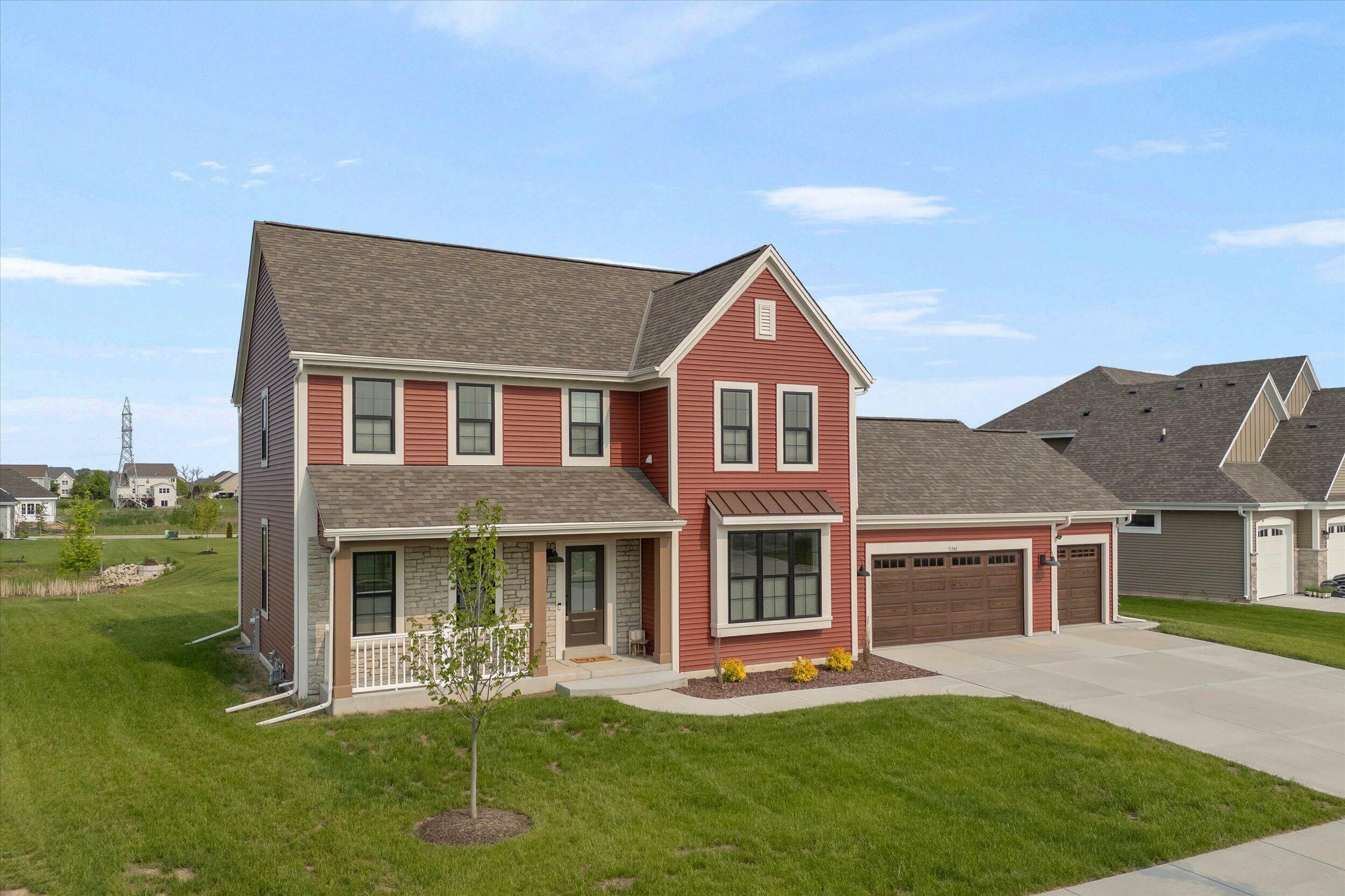 1946 N Cora Dr  Grafton WI 53024 photo