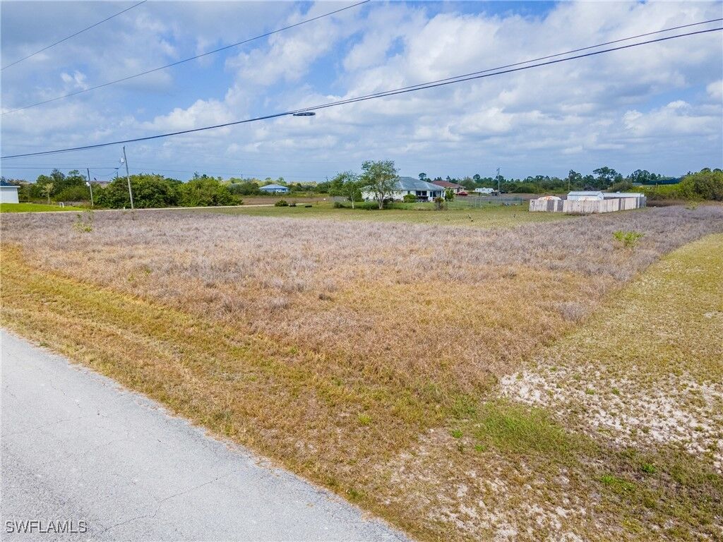 Property Photo: 4405 E 15th Street FL 33972