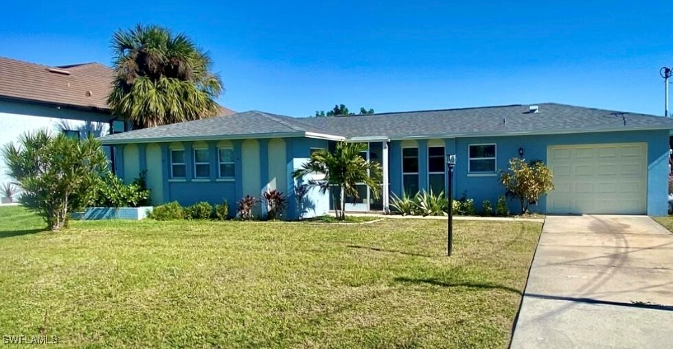 Property Photo:  4911 Santa Monica Court  FL 33904 