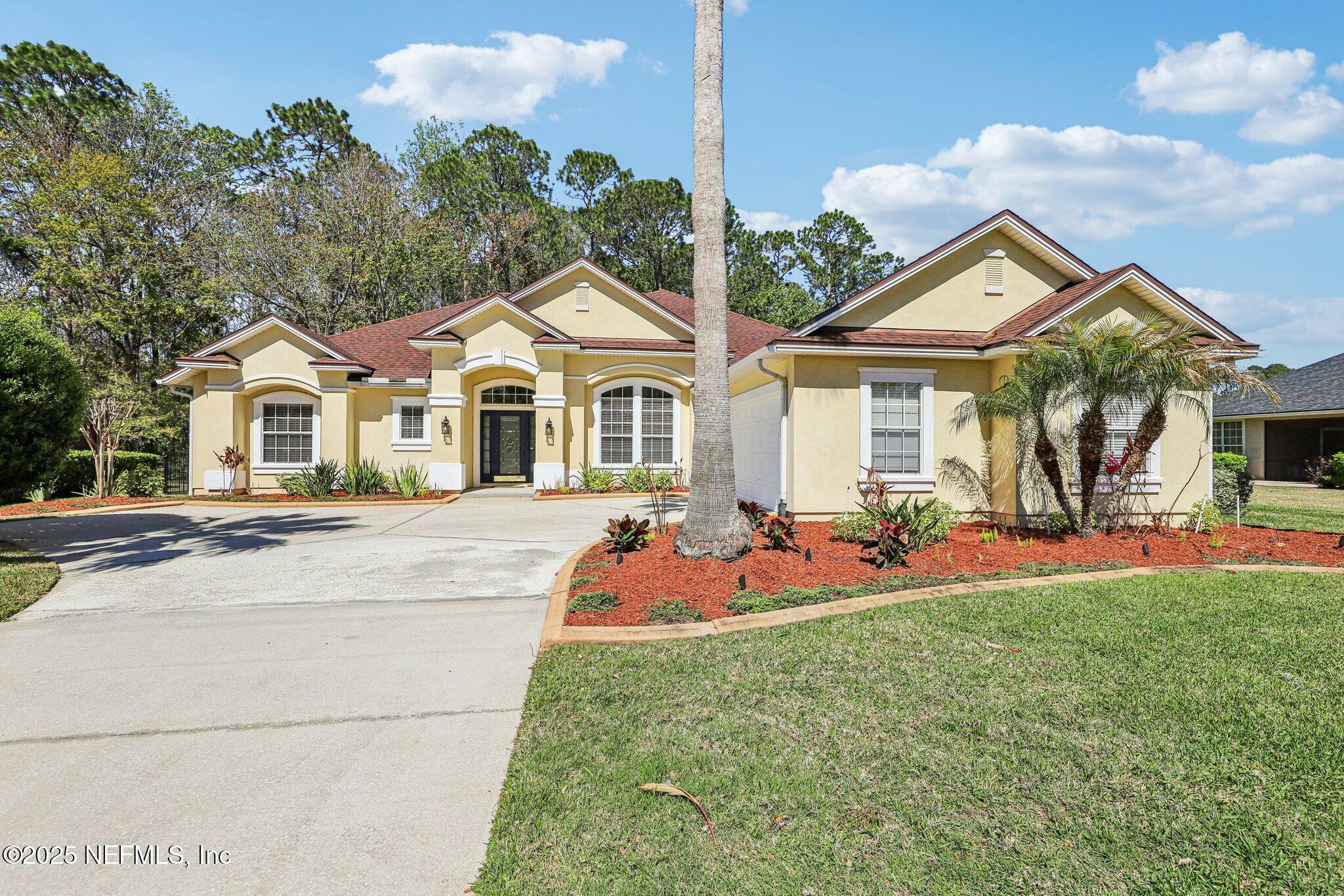 Property Photo:  2307 S Brook Drive  FL 32003 