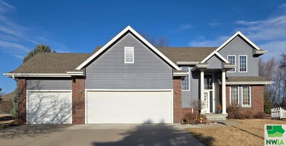 Property Photo: 279 Levee Tr SD 57049