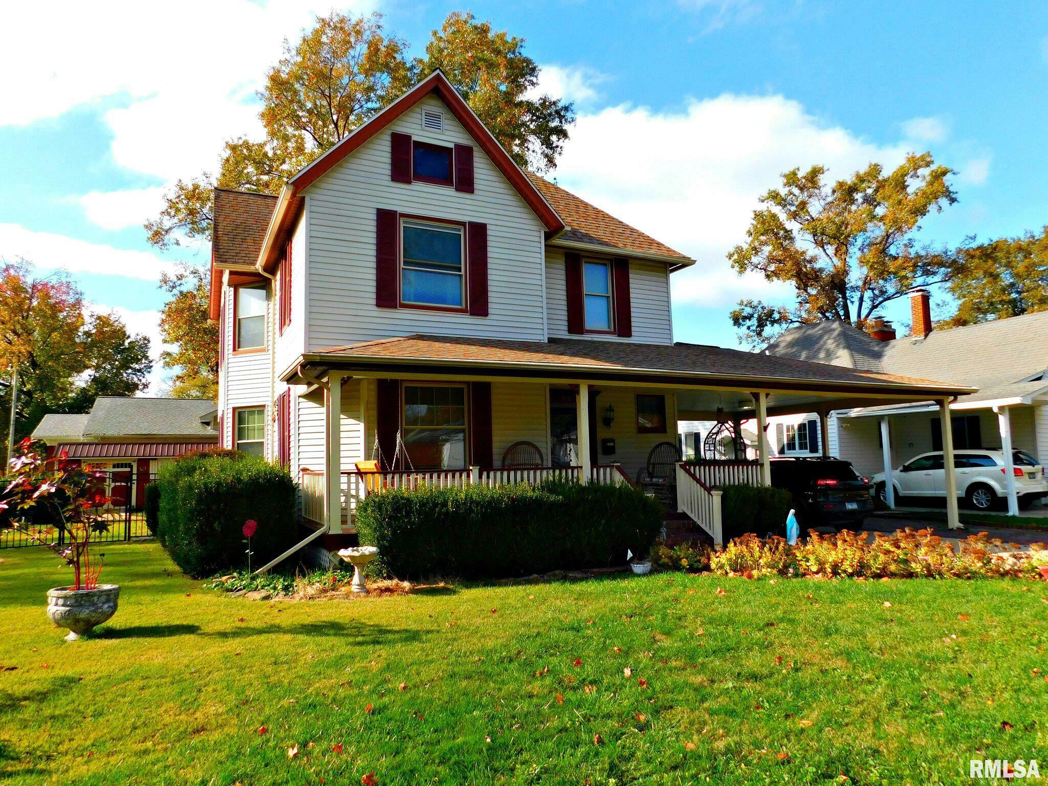 Property Photo:  538 S Sycamore Street  IL 62801 