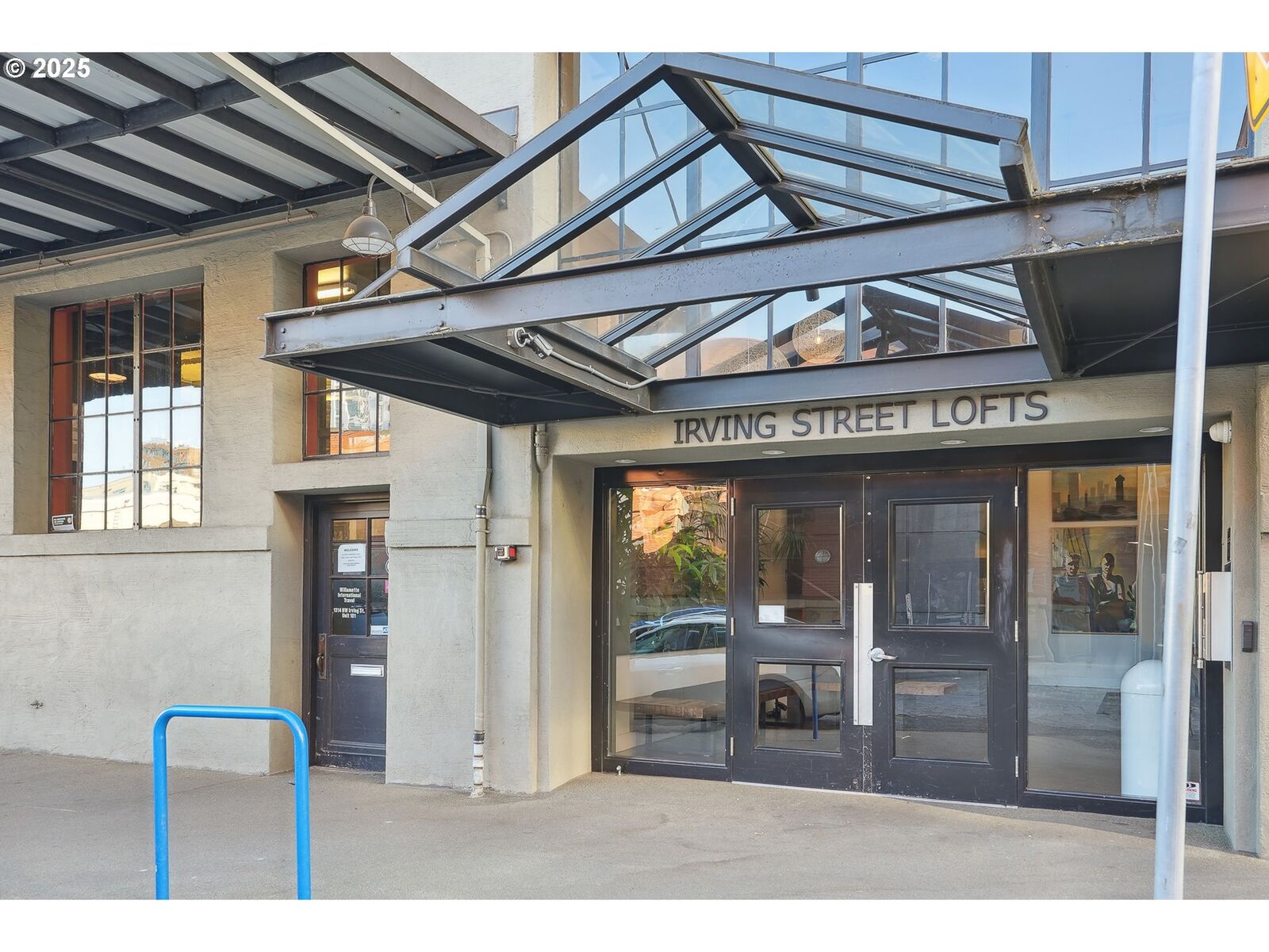 Property Photo:  1314 NW Irving St 701  OR 97209