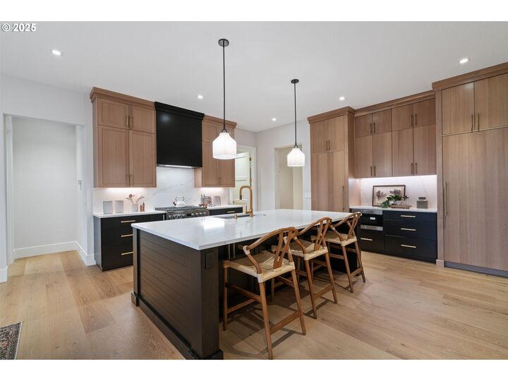 Property Photo: 3109 Heron St WA 98674