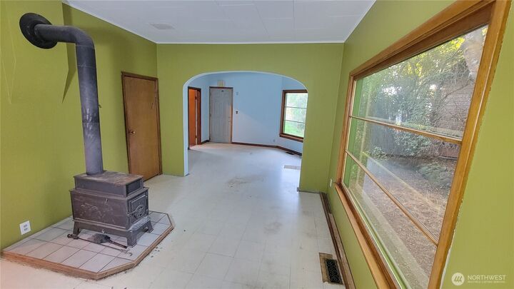 Property Photo:  405 W 11th Avenue  WA 98926 