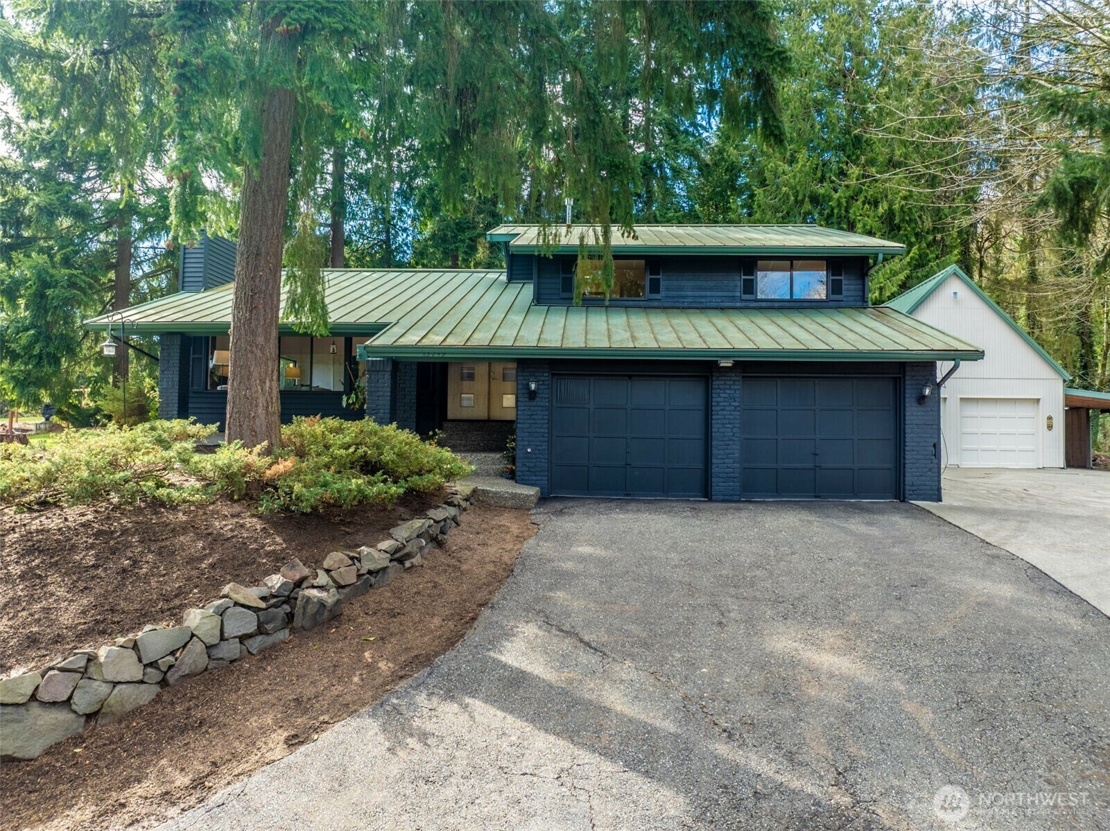 Property Photo: 13749 97th Avenue NE WA 98034