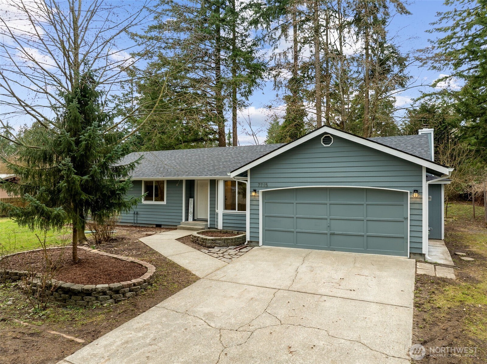 Property Photo: 7715 126th Street E WA 98373