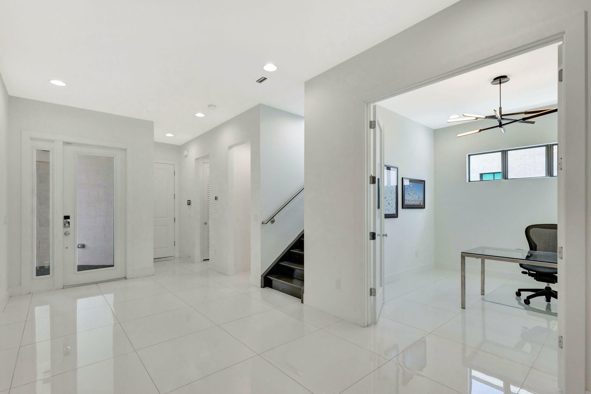 Property Photo: 13117 Faberge Place FL 33418