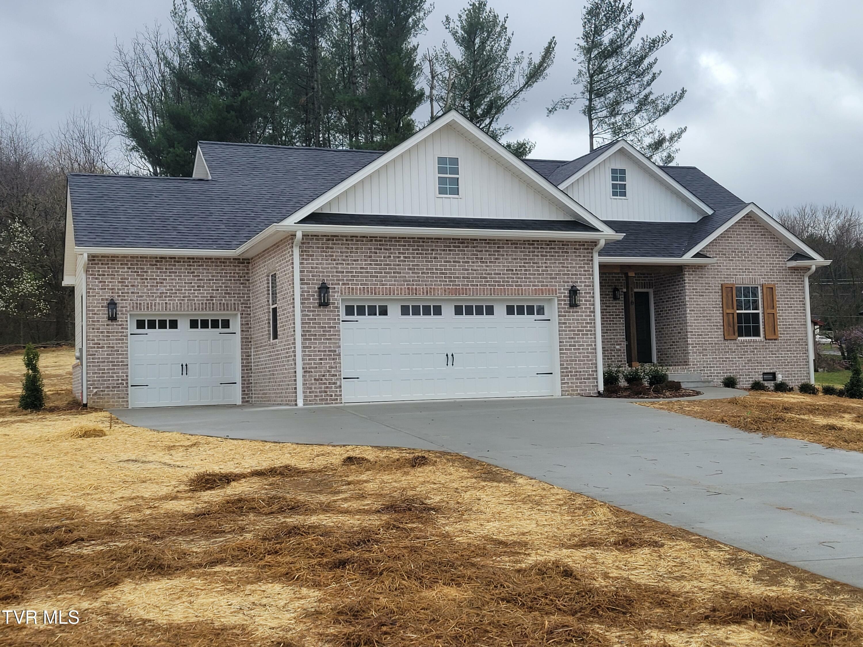 Property Photo: 116 Thomson Meadow Lane TN 37659