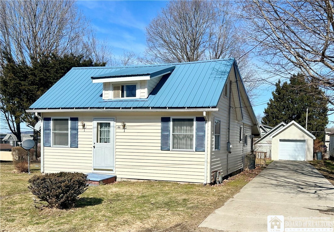 Property Photo:  44 W 4th Street  NY 14701 