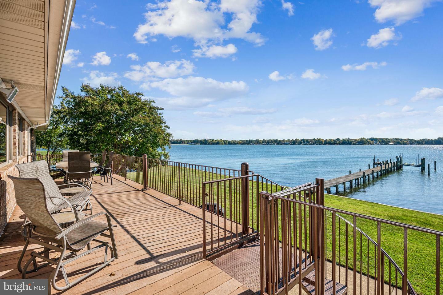 Property Photo: 22465 Ellis Road MD 20609