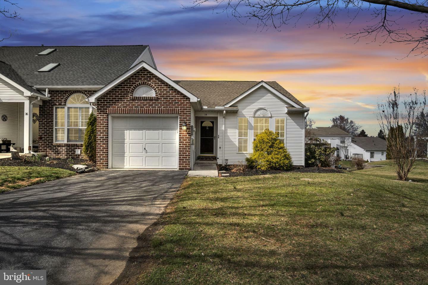 Property Photo: 14 Ridgeway Drive PA 17015