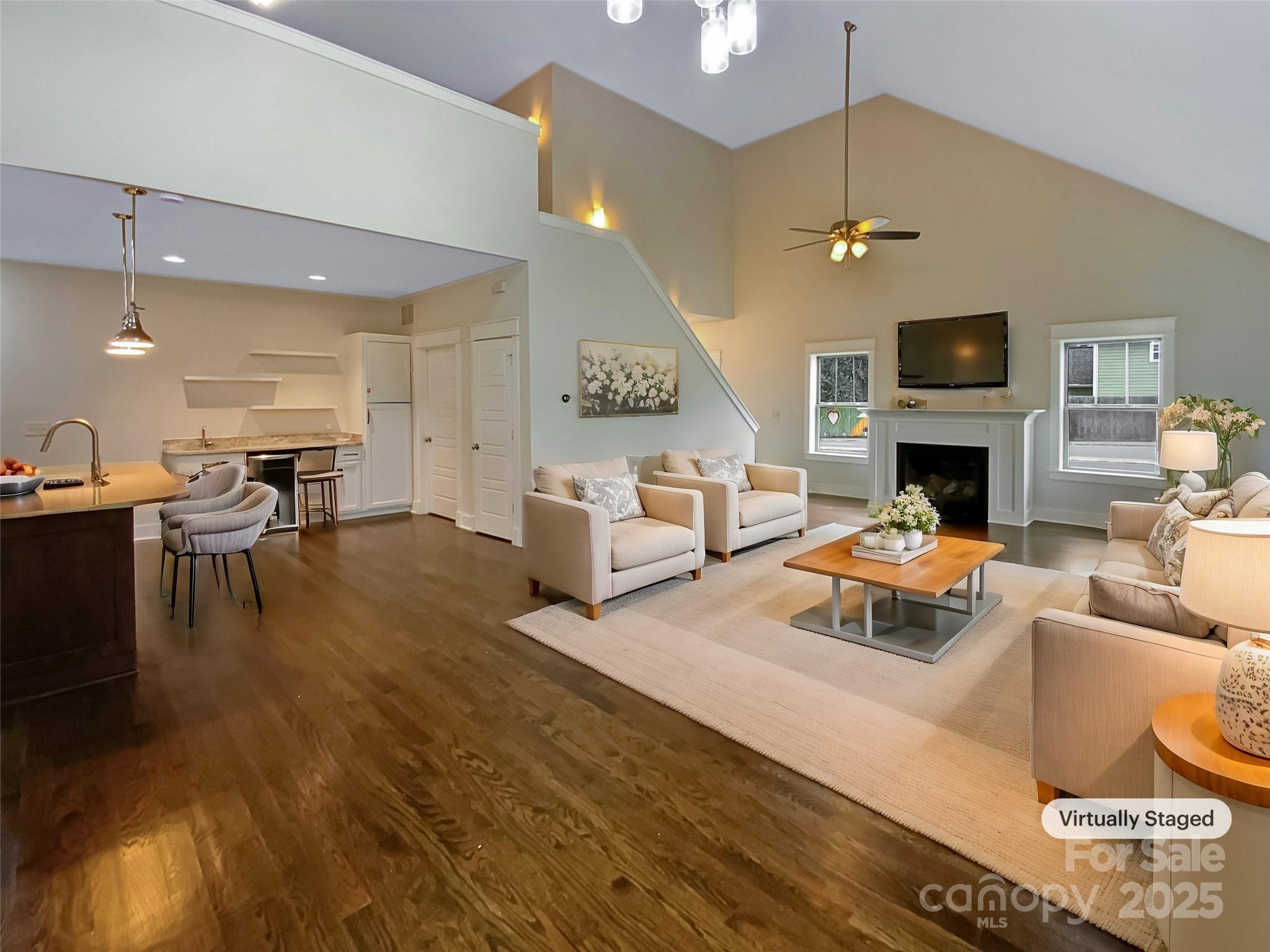 Property Photo: 2927 Clemson Avenue NC 28205