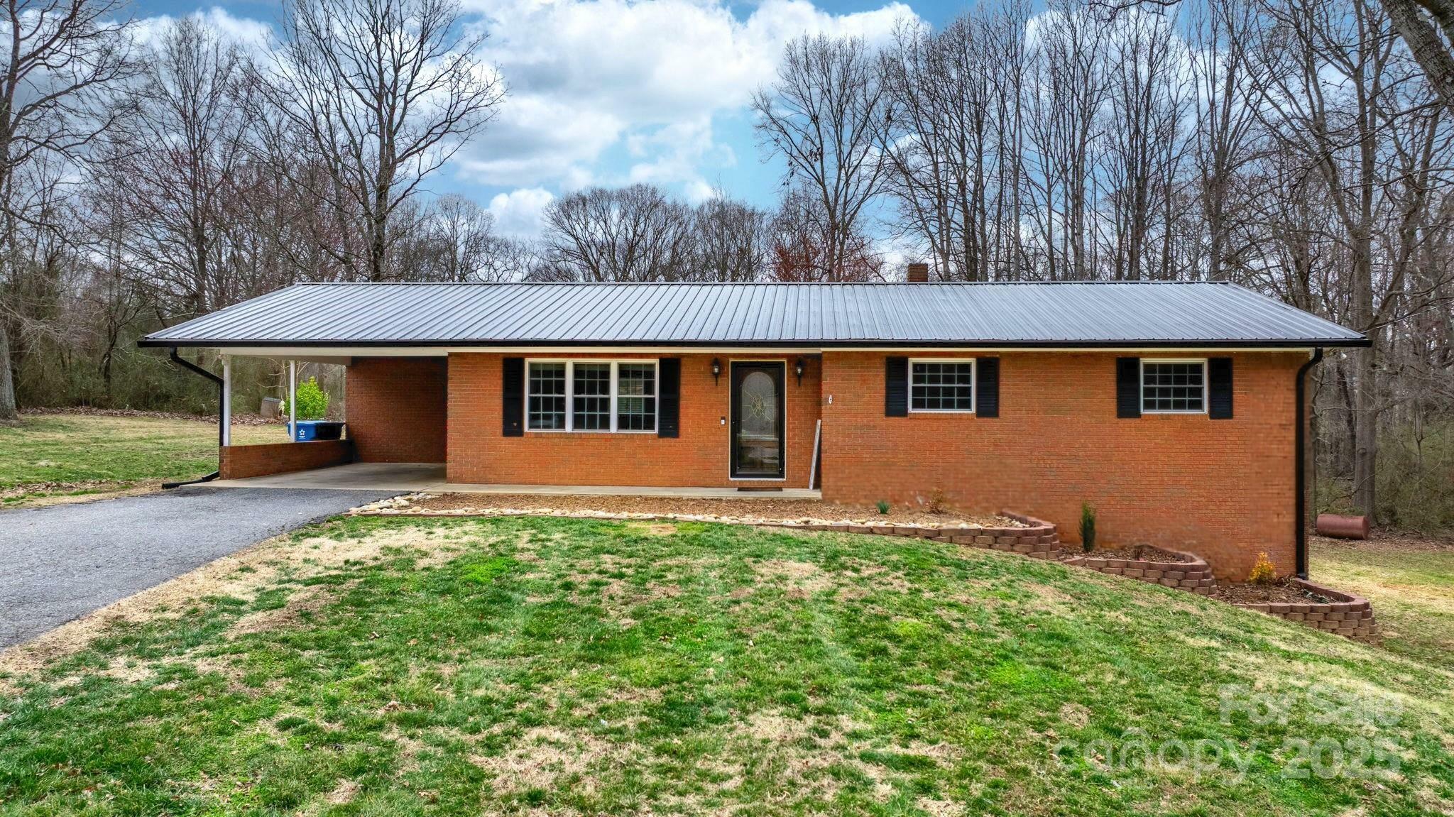 104 Pop Davis Road  Taylorsville NC 28681 photo