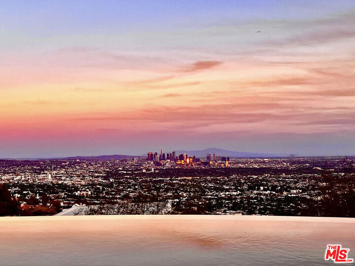 1456 Blue Jay Way  Los Angeles CA 90069 photo