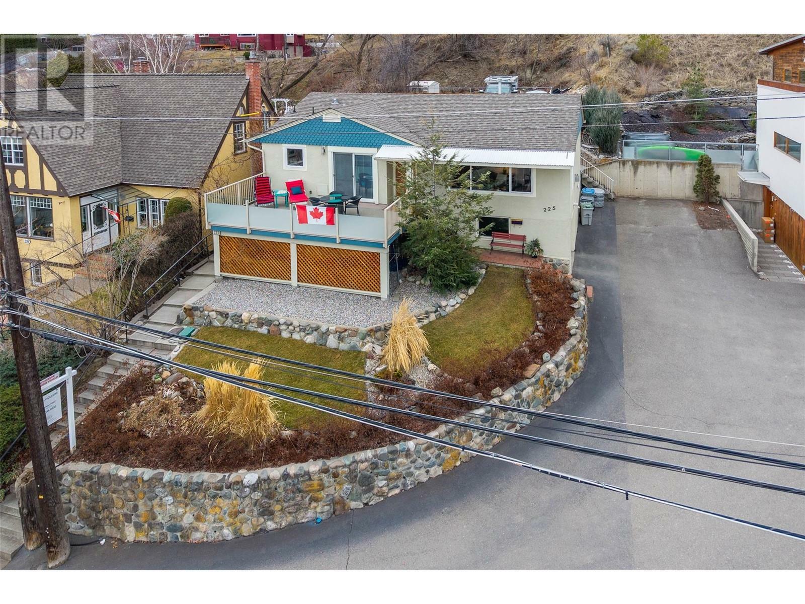 225 St Paul Street West  Kamloops BC V2C 1G2 photo