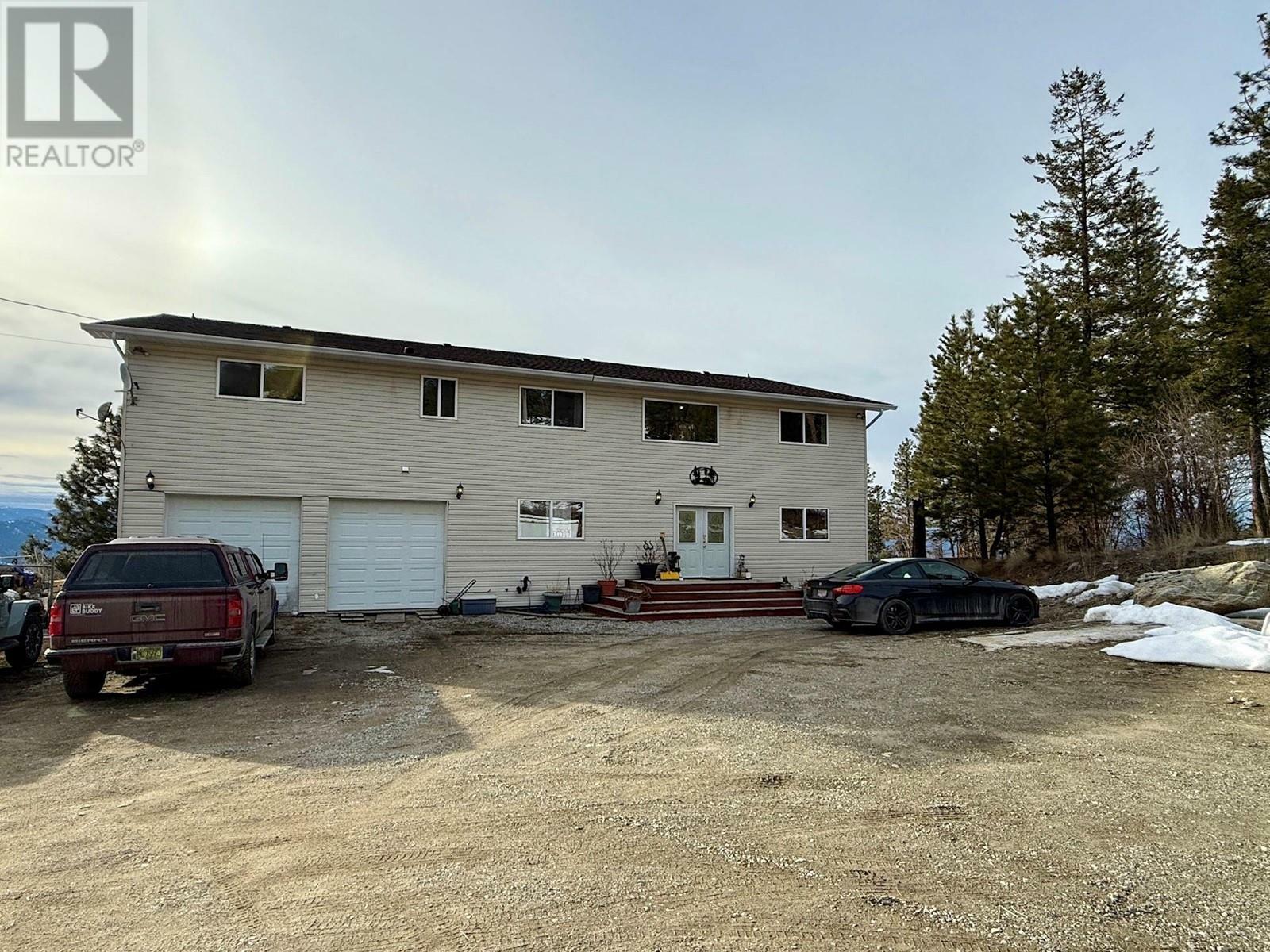 Property Photo: 123 Bear End Road BC V2A 8V6