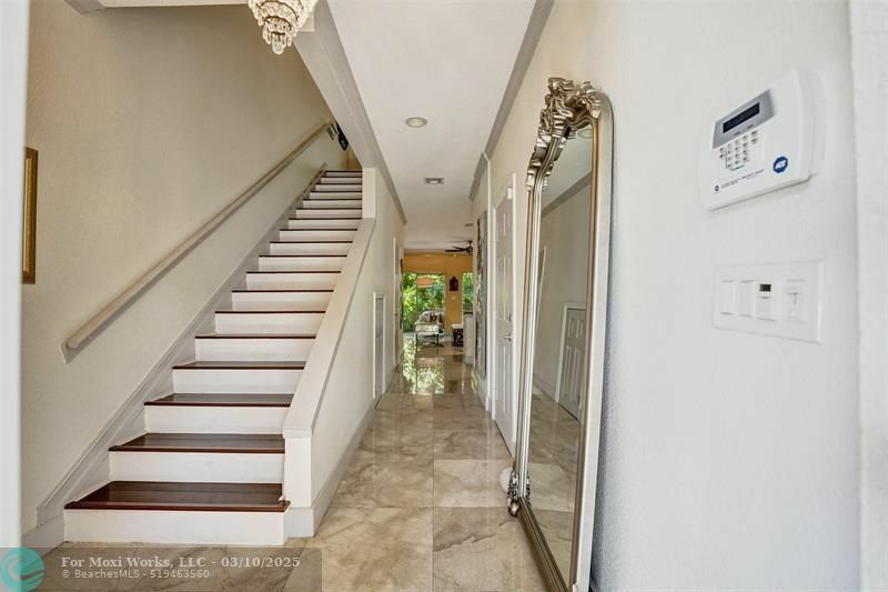 Property Photo:  1755 NE 4th Ave C3  FL 33305 