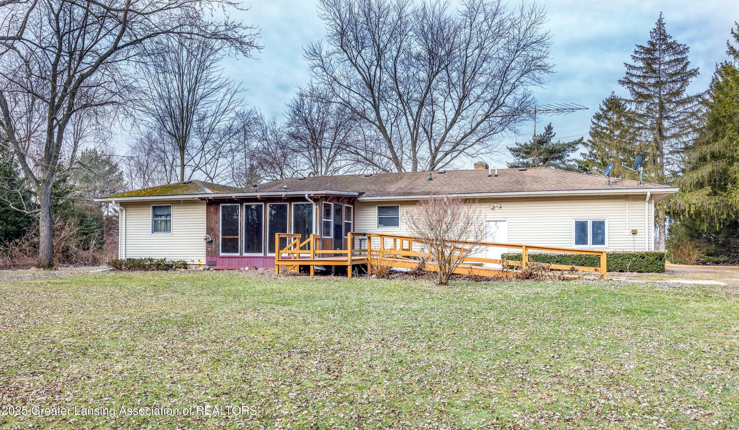 Property Photo:  11740 Broadbent Road  MI 48917 