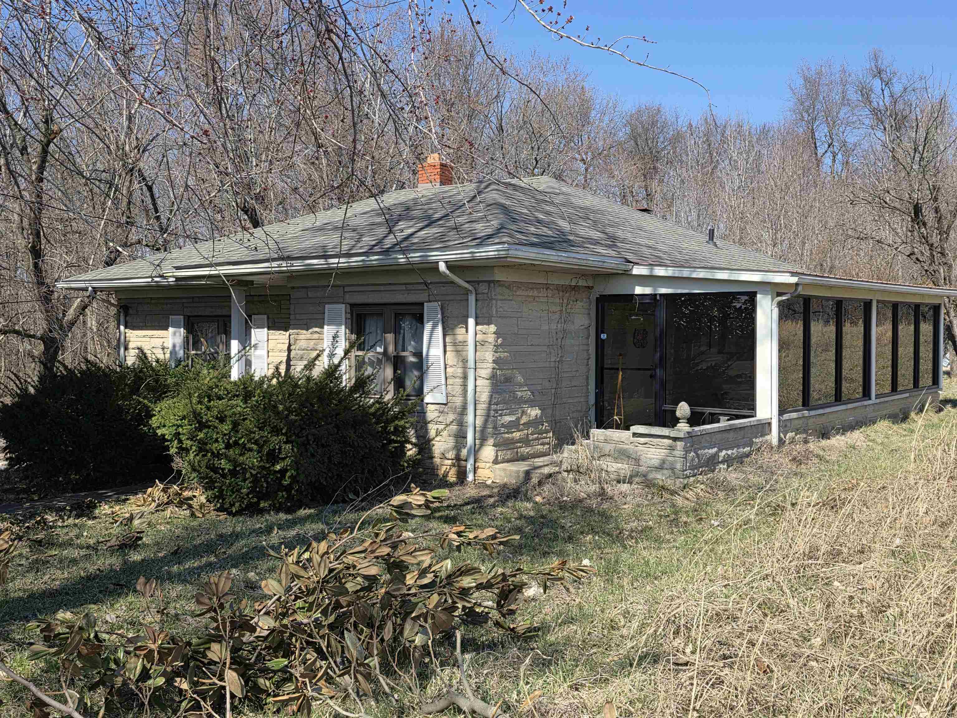 Property Photo:  17198 E State Route 416  KY 42420 