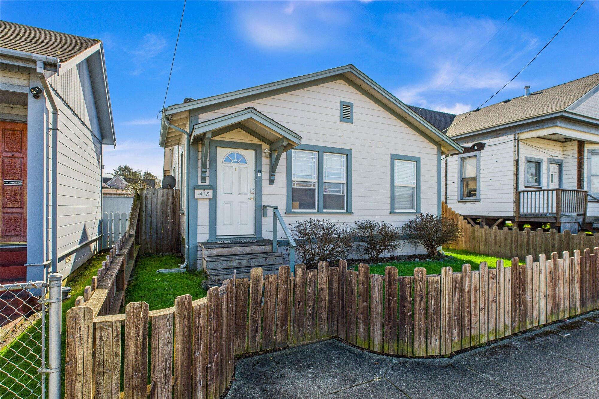 Property Photo:  1418 6th Street  CA 95501 