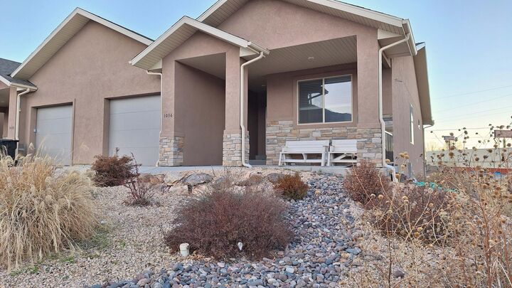 Property Photo:  1036 S Fir St  UT 84720 