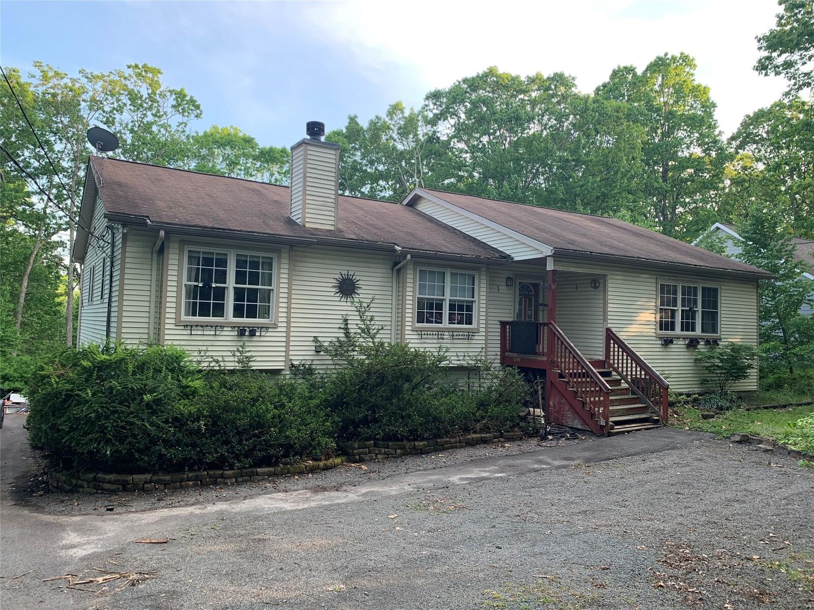 Property Photo:  804 Appaloosa Court  PA 18428 