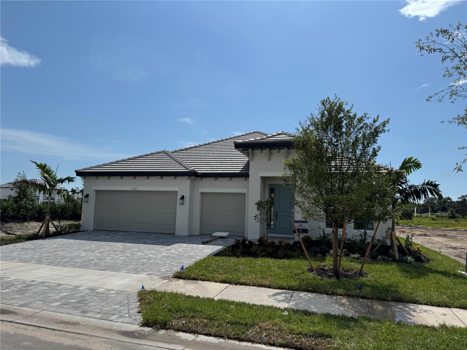 Property Photo: 7561 Nighthawk Drive FL 34241