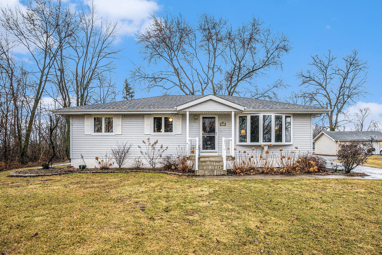 Property Photo:  3275 203rd Street  IL 60411 