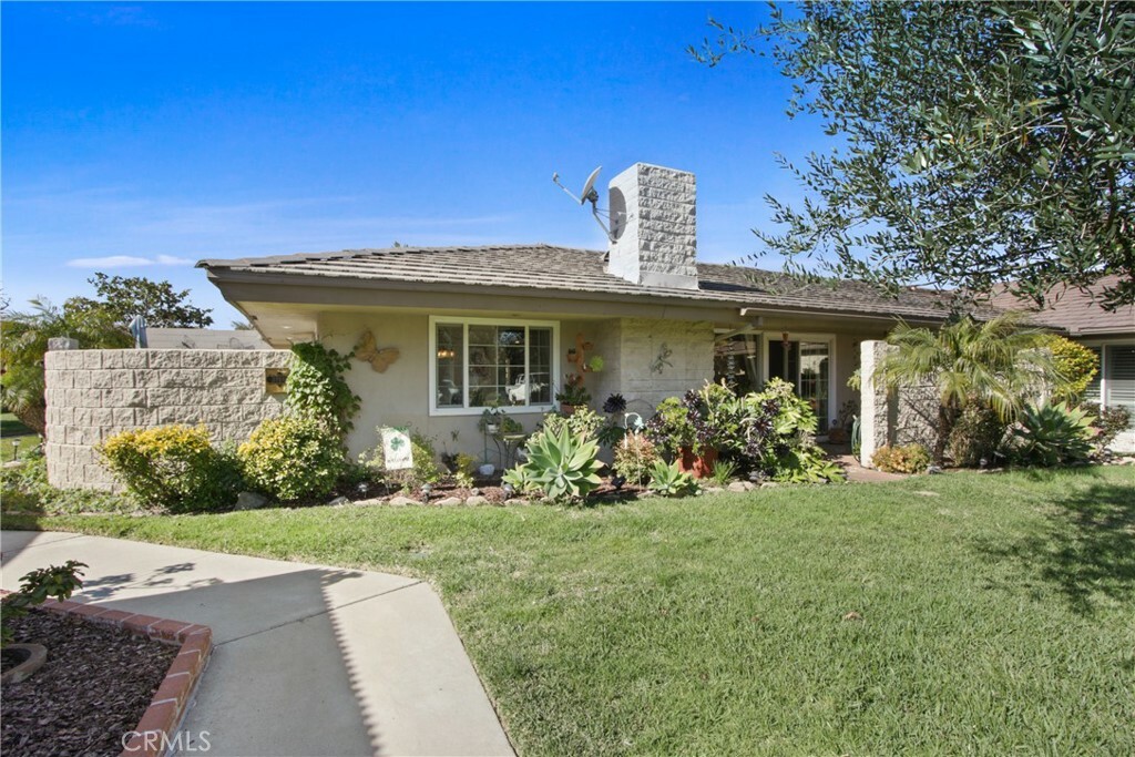 Property Photo:  27112 Paseo Burladero C  CA 92675 