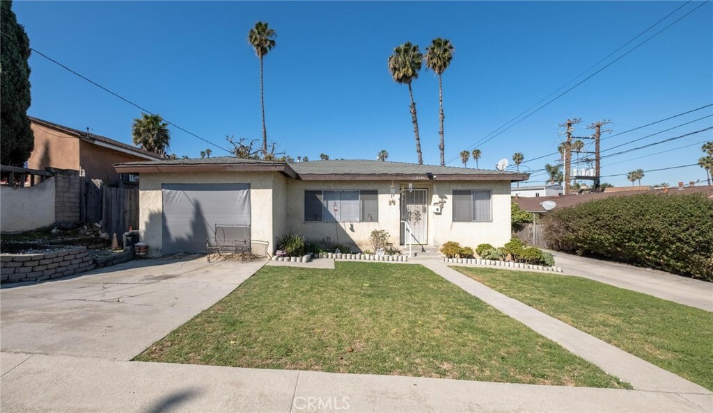 25911 Hillworth Avenue  Lomita CA 90717 photo