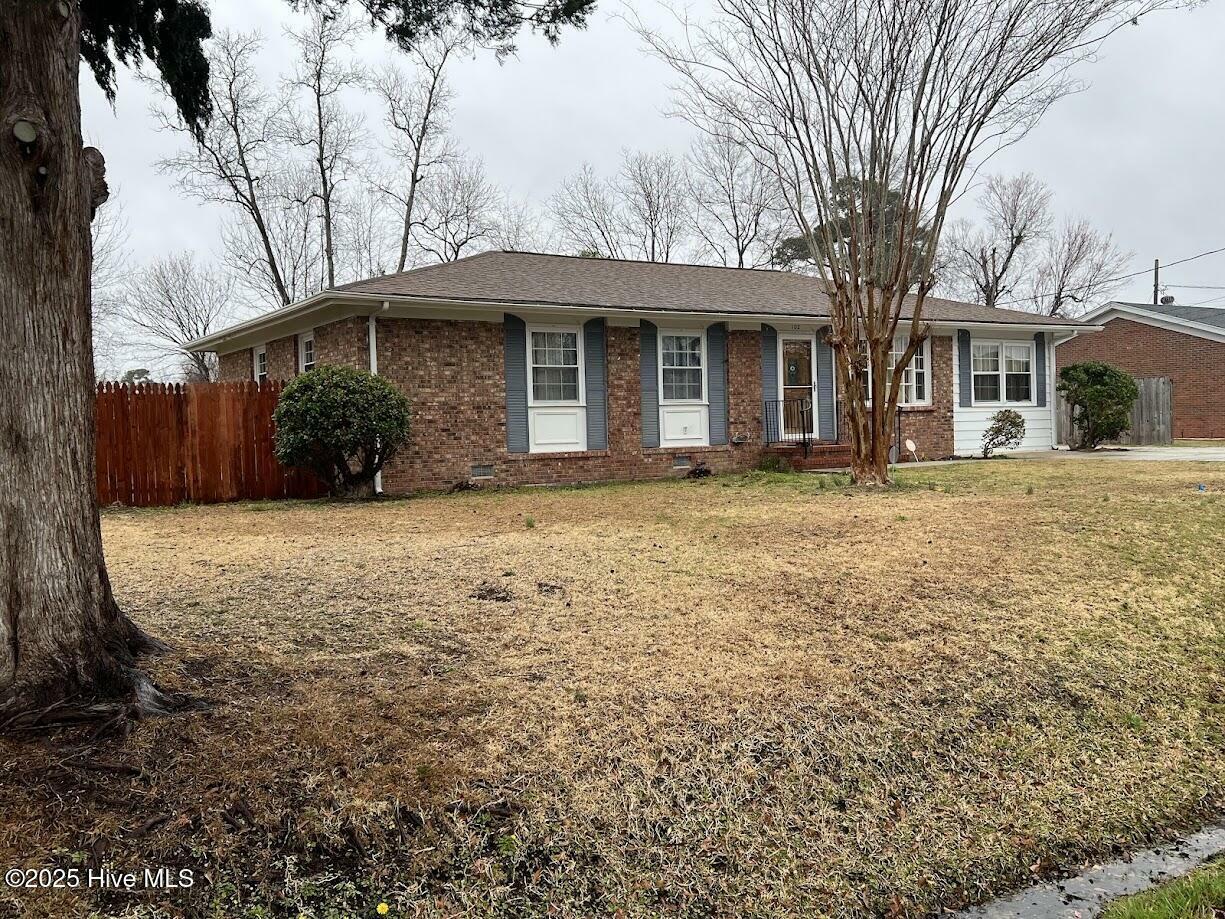 Property Photo: 102 Greencrest Circle NC 28540