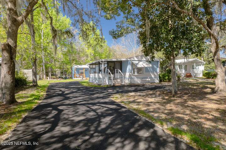 535 Jack Lane  Satsuma FL 32189 photo