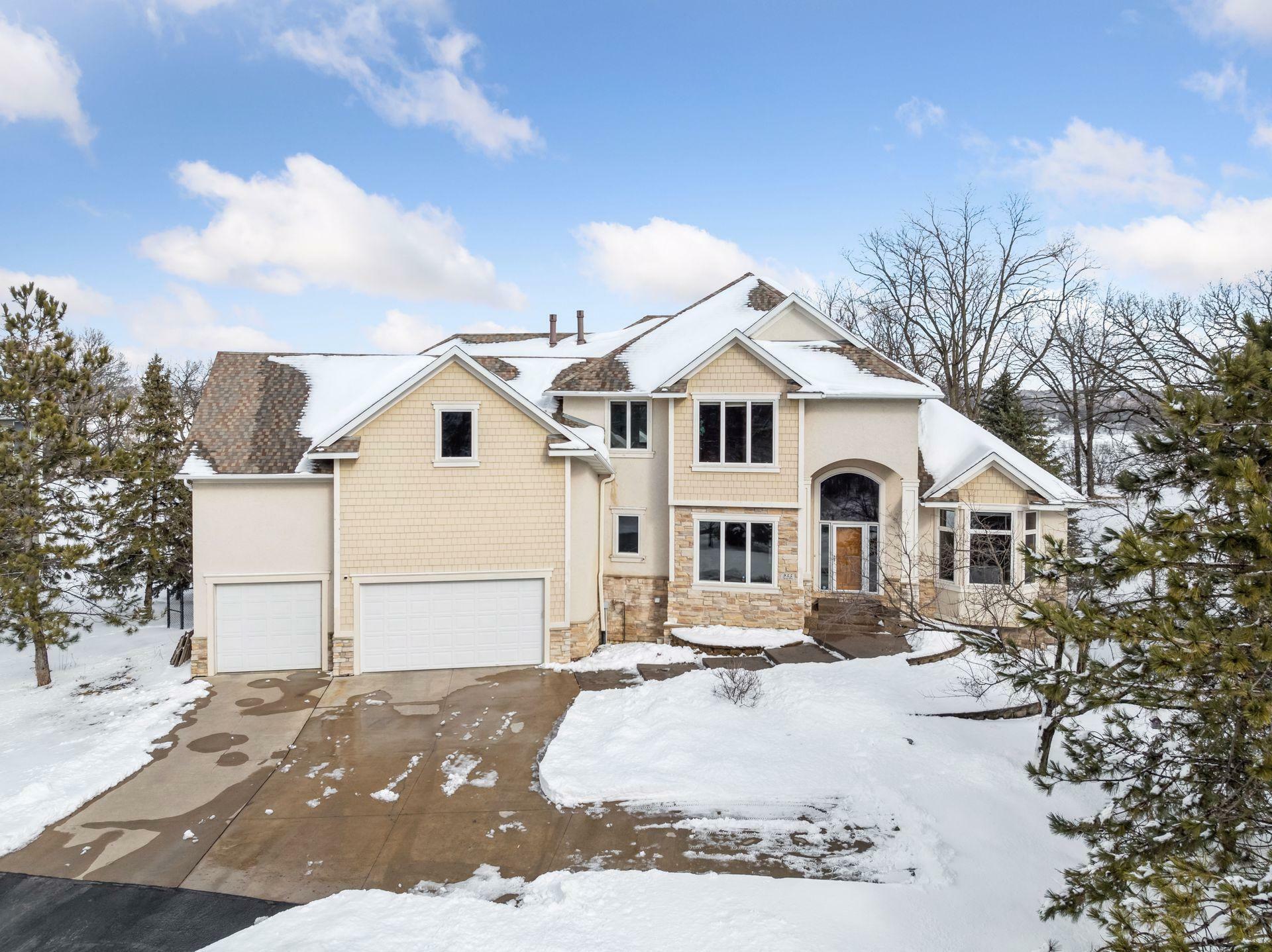 Property Photo:  955 Osprey Boulevard  MN 55003 