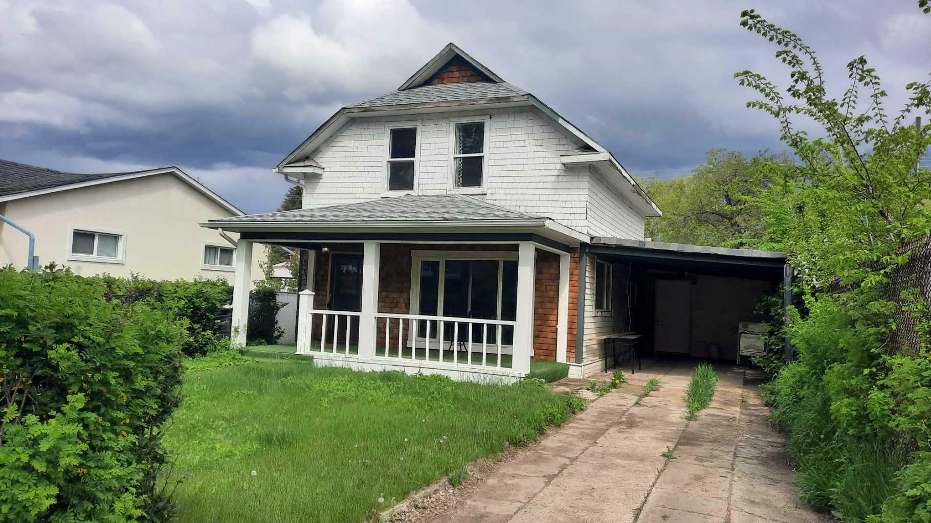 Photo de la propriété: 274 3 Street W AB T0J 0Y4