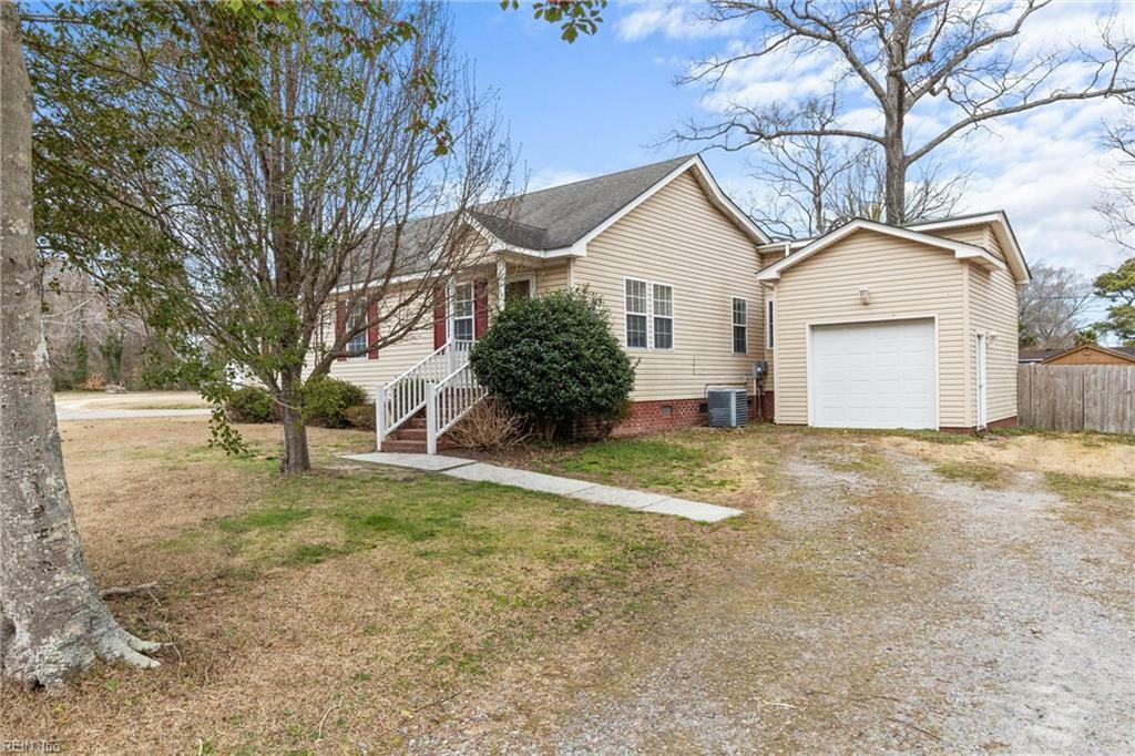 Property Photo: 118 White Oak Dr NC 27958