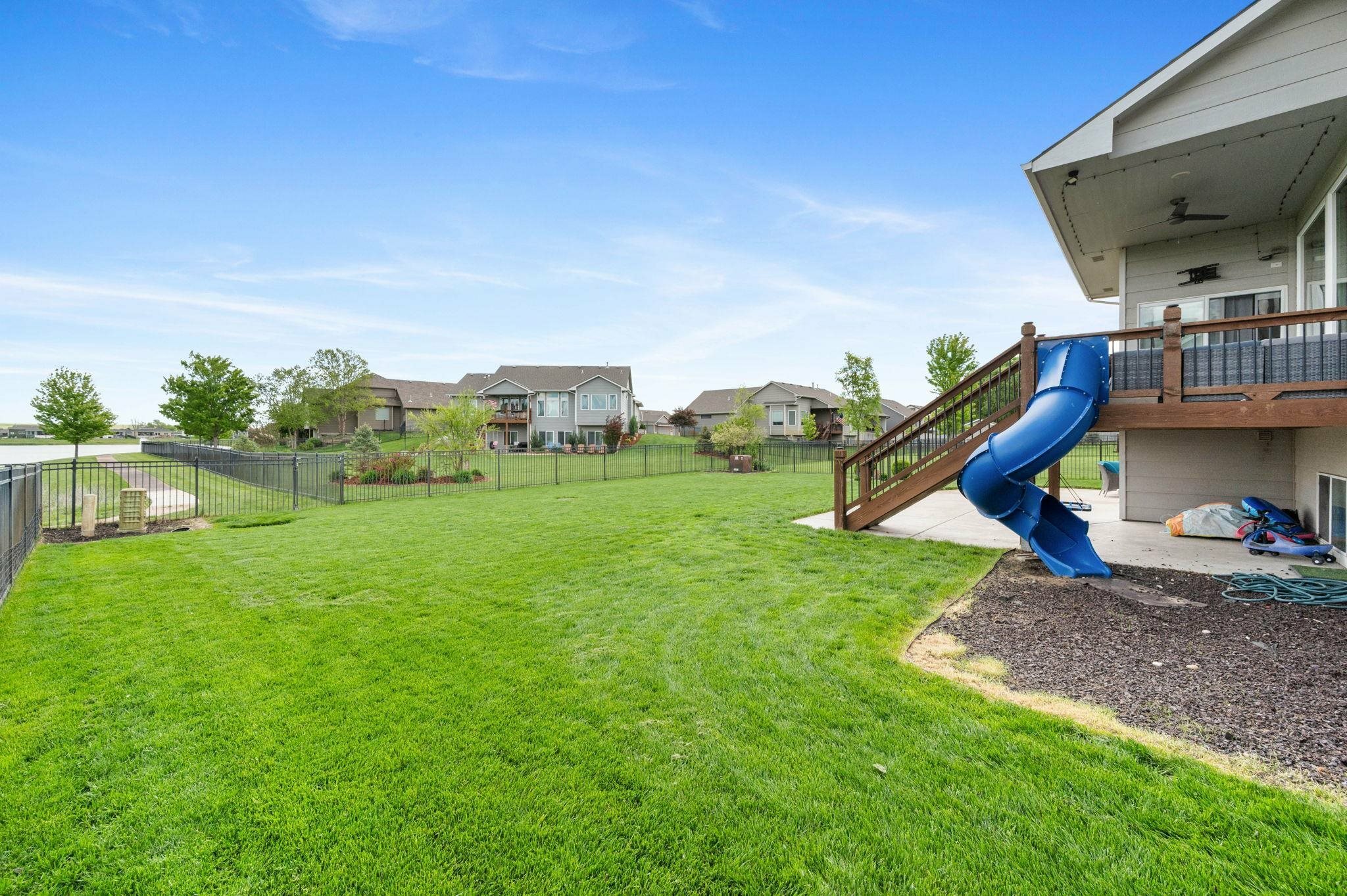 Property Photo: 4402 N Cimarron St KS 67205