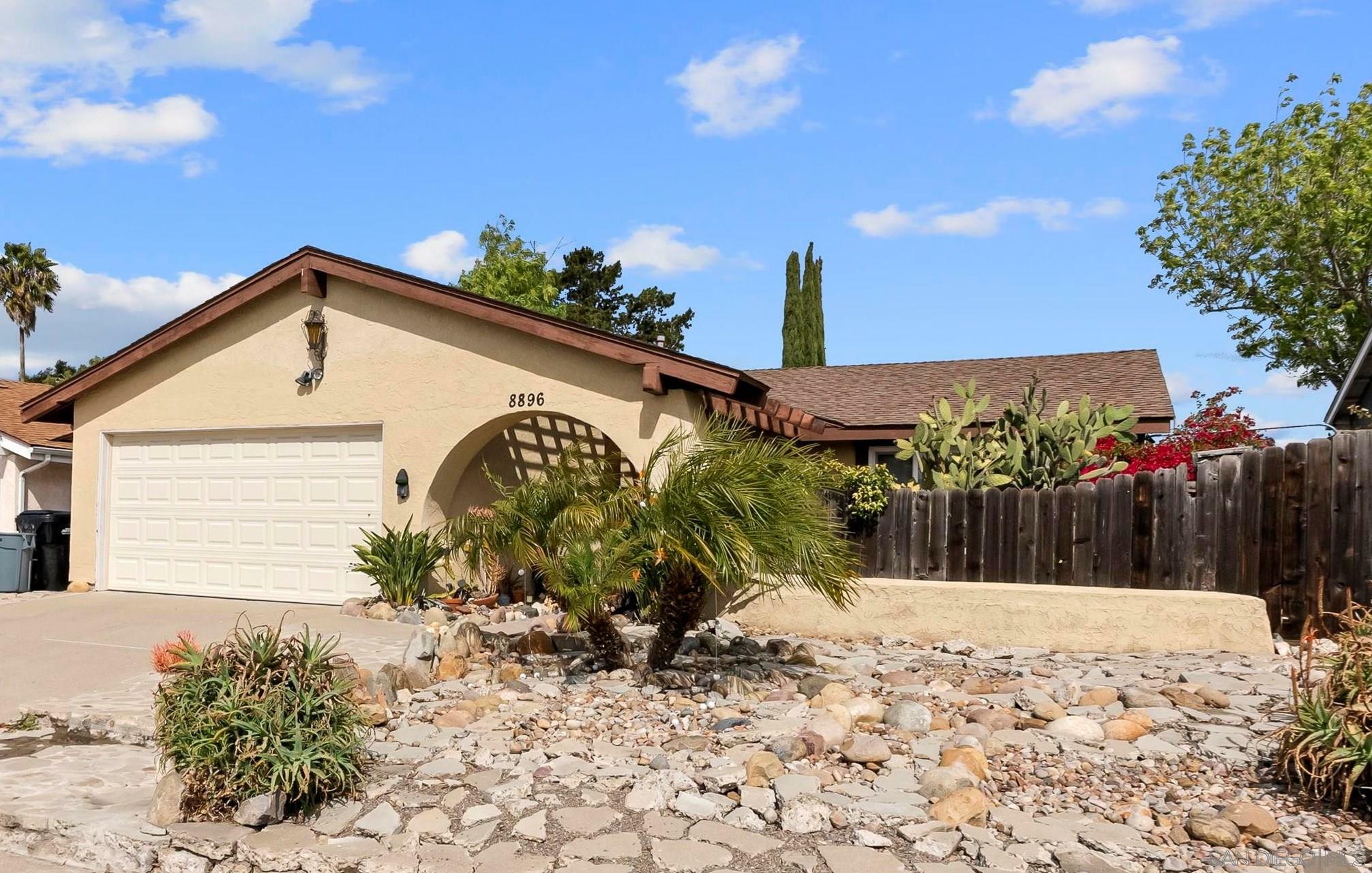 8896 Belfast Circle  San Diego CA 92126 photo